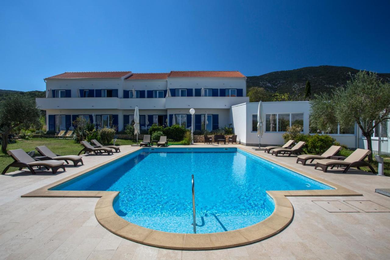 Hotel Manora Nerezine Esterno foto