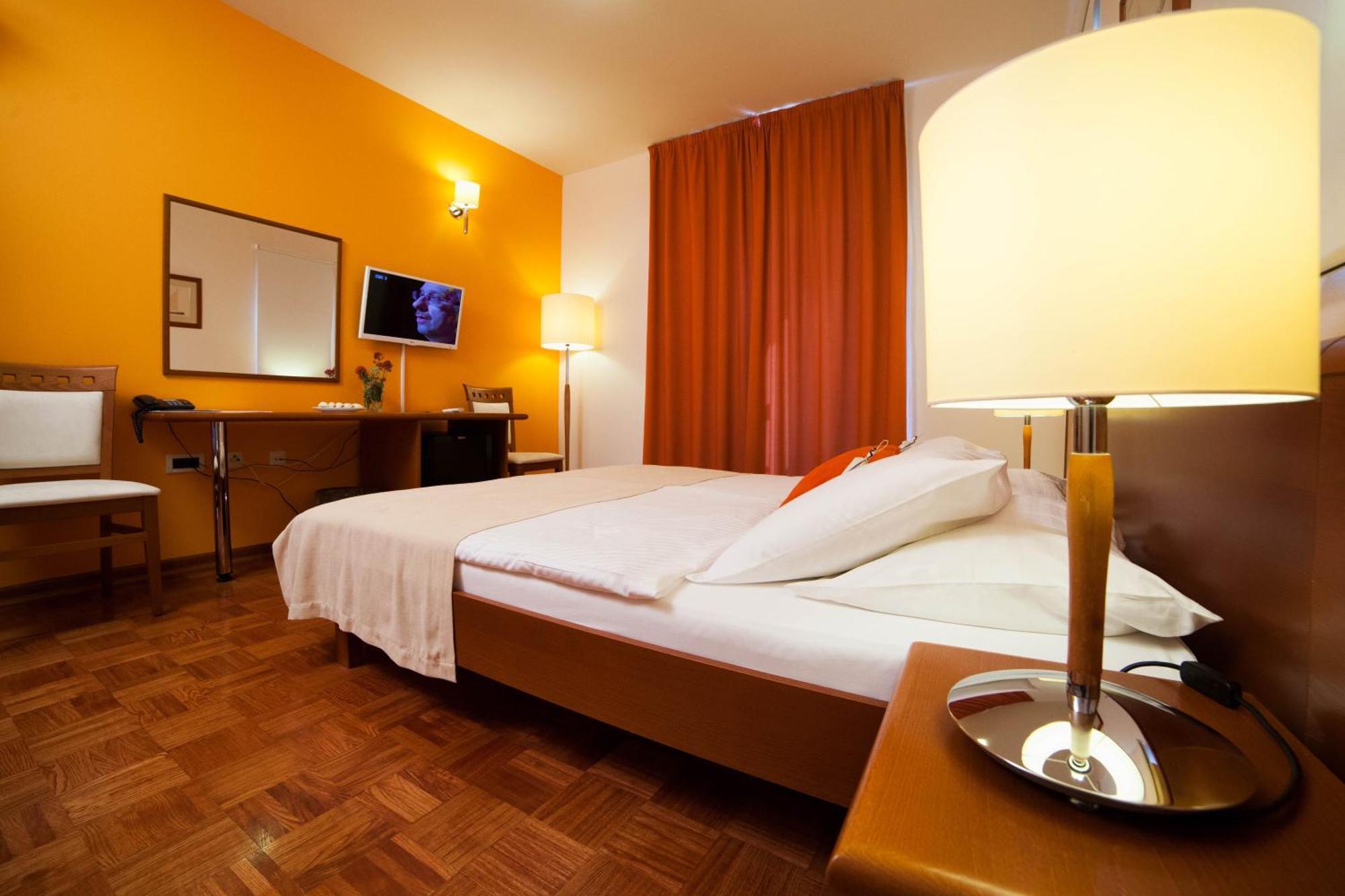 Hotel Manora Nerezine Camera foto